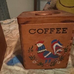 Vintage Wooden Coffee Canister with Rooster Design